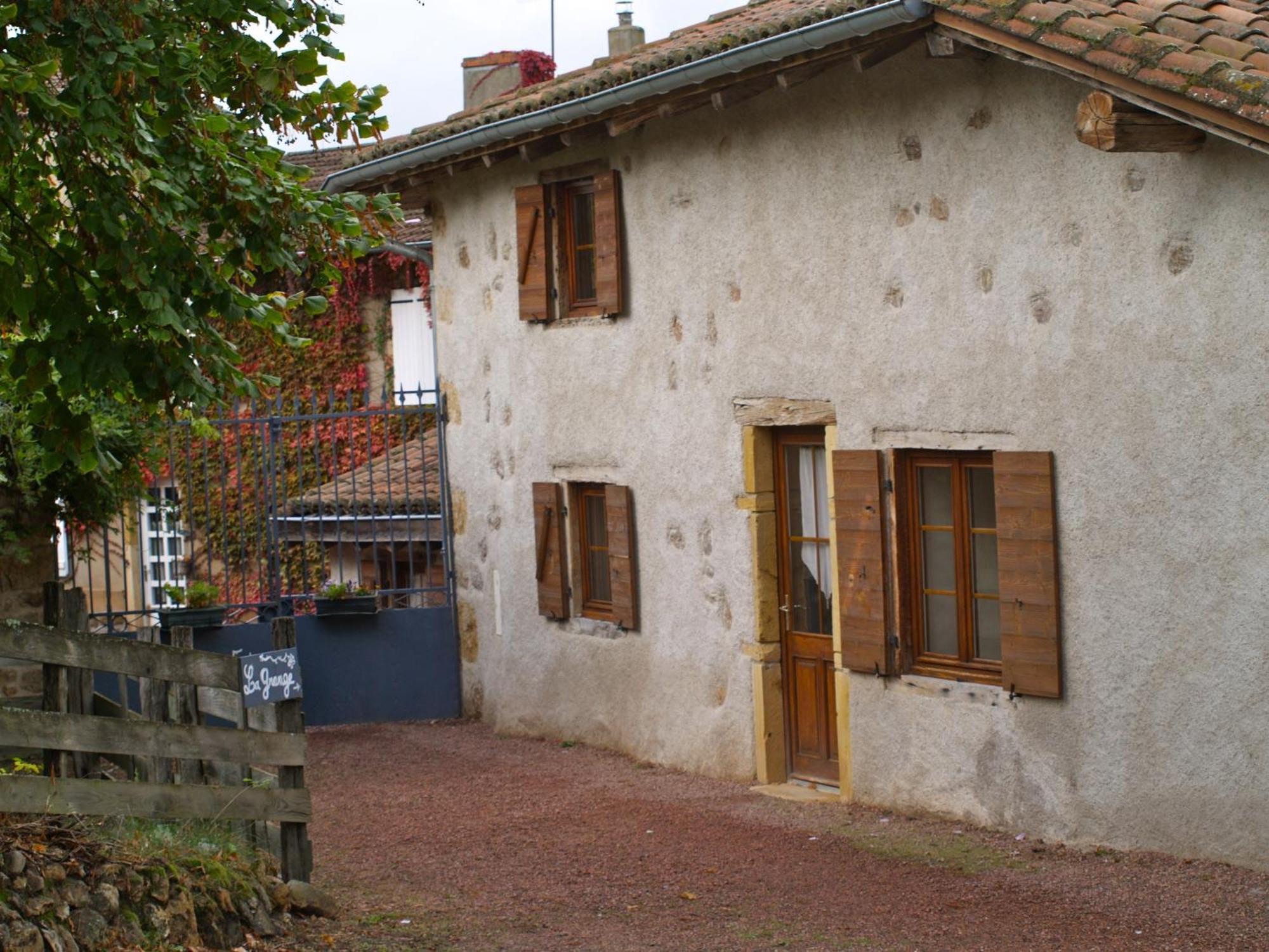 Vila La Grange Coutouvre Exteriér fotografie