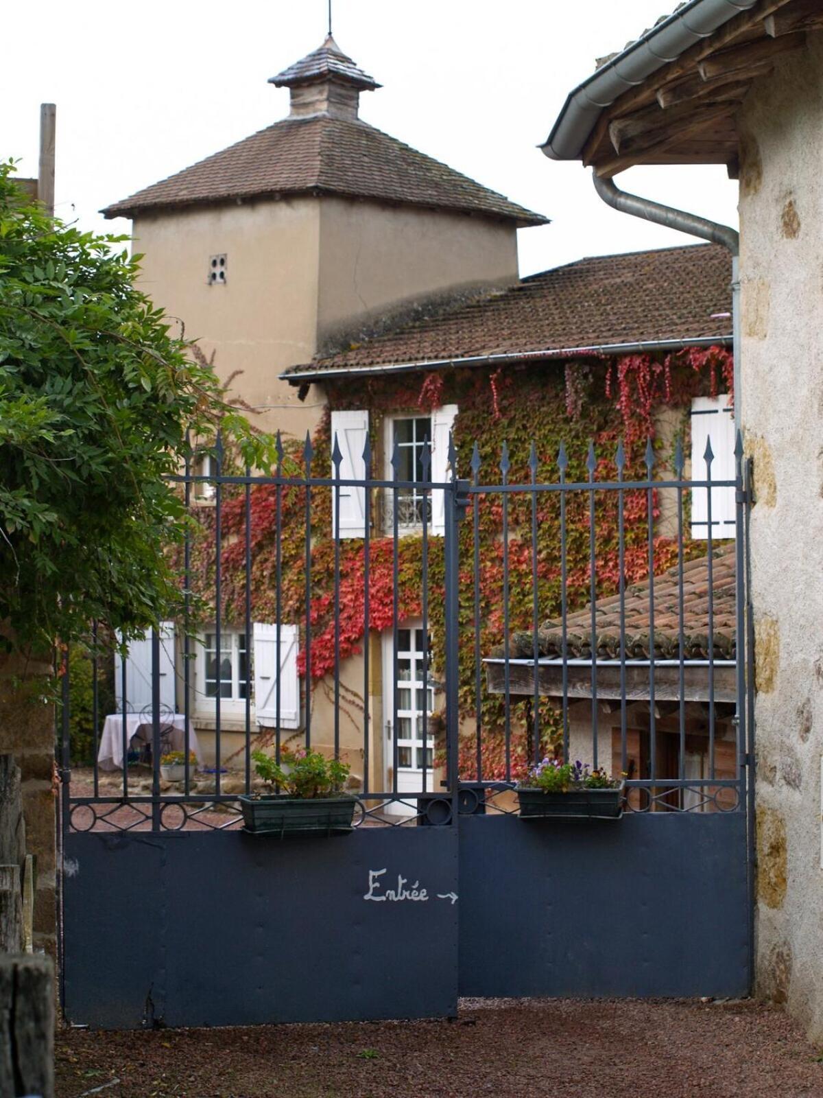 Vila La Grange Coutouvre Exteriér fotografie